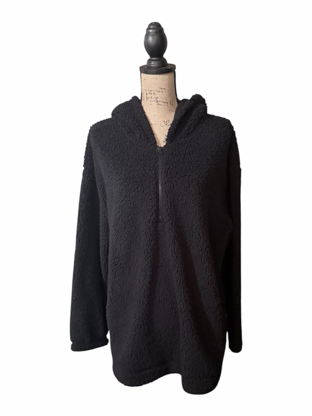 Koolaburra By UGG Black Sherpa Hoodie with Tan Label